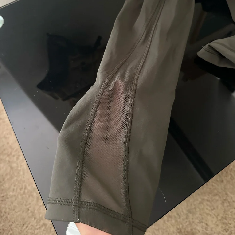 Lululemon Leggings (size 6)